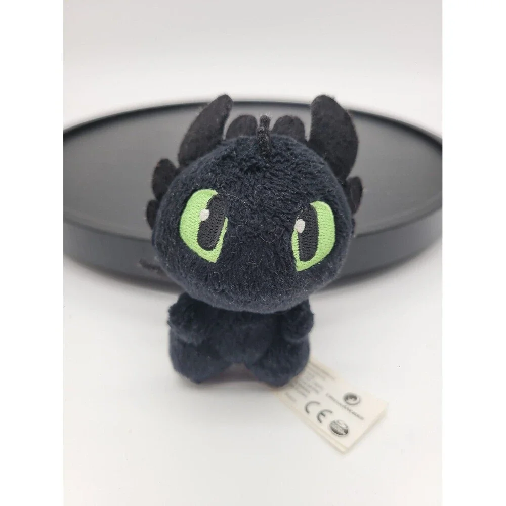 How To Train Your Dragon Toothless 4
